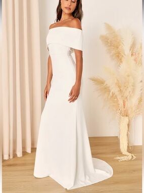 Lulu's Ivory One-Shoulder Evening Gown